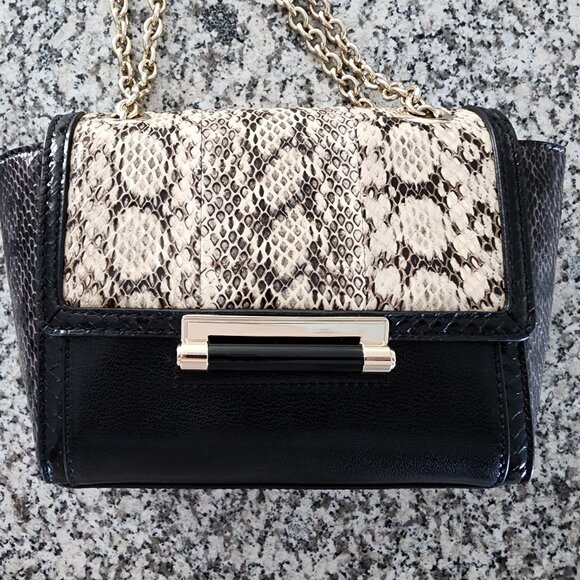 BNWT β Diane Von Furstenberg Snake Skin & Leather Crossbody π€β¨(#103) - Picture 3 of 14